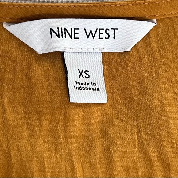 NWOT NINE WEST Women's Tie Waist Wrap Top Blouse Mustard Yellow Size XS - Picture 14 of 16